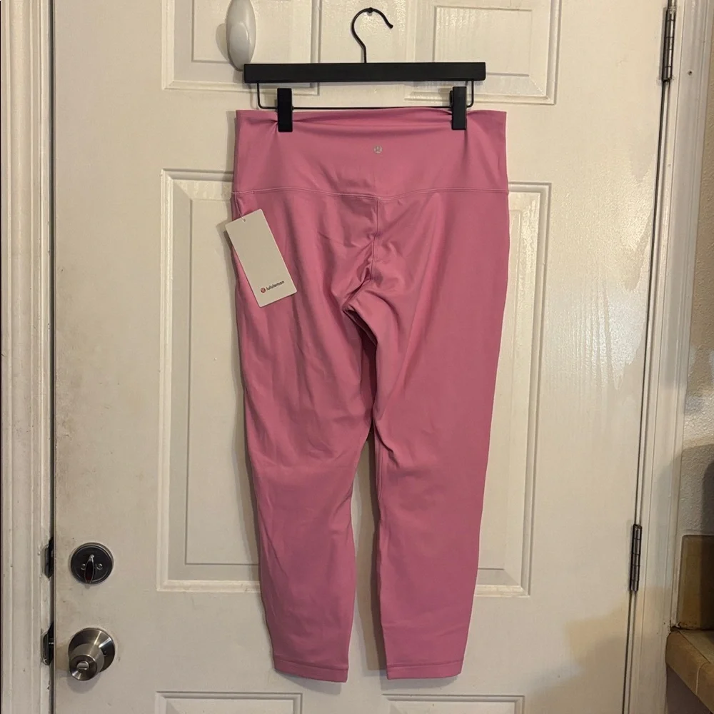 Lululemon Athletica Align HR Pants 25”, Pink Frosting, Size 14 - Picture 4 of 10
